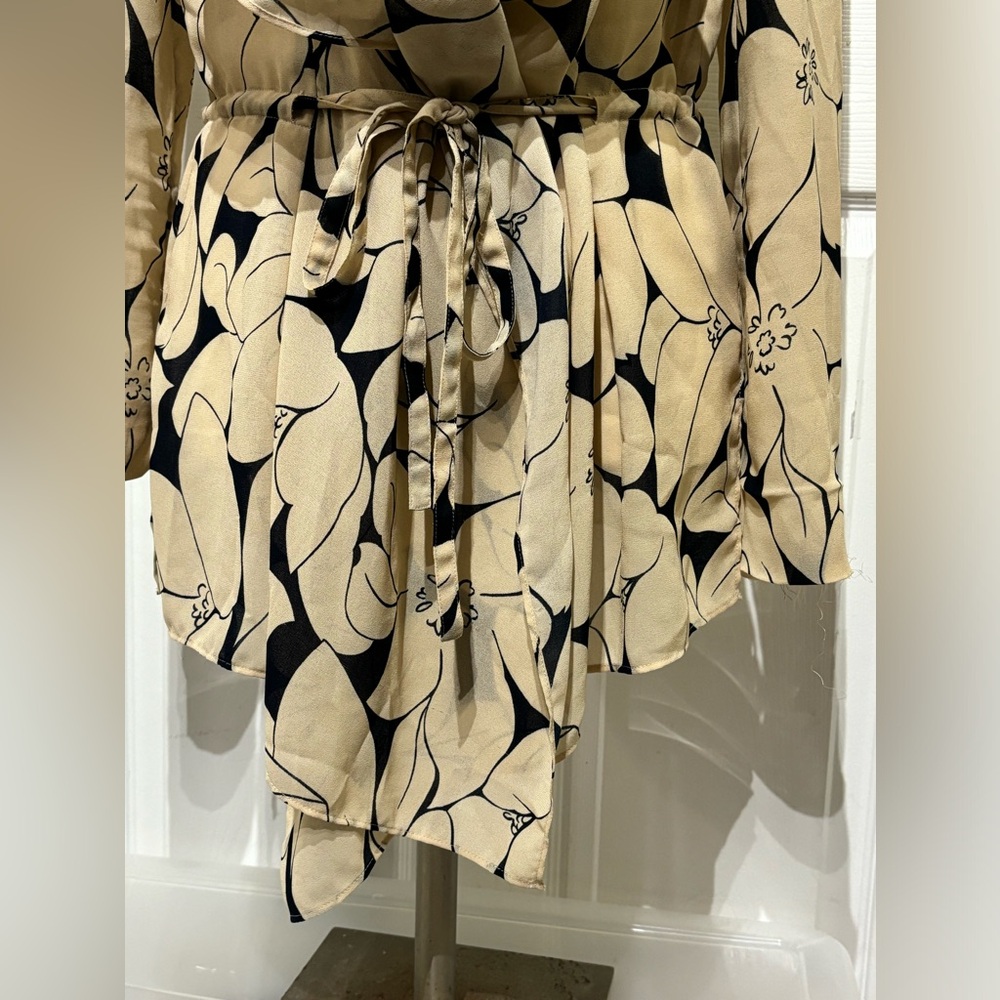 Club Monaco Floral Wrap Blouse with Tie Waist - Picture 7 of 10